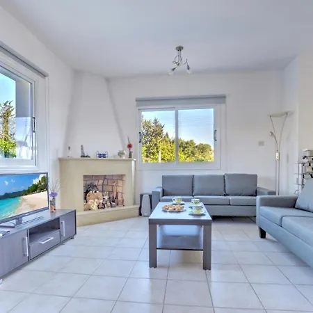 Rent Your Dream Holiday And Look Forward To Relaxing Beside Your Private Pool 1690 Villa