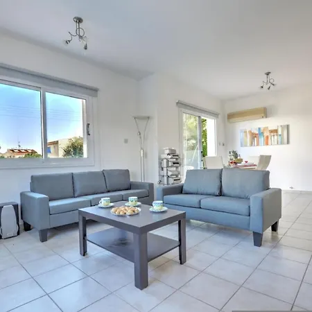 Rent Your Dream Holiday And Look Forward To Relaxing Beside Your Private Pool 1690 Protaras